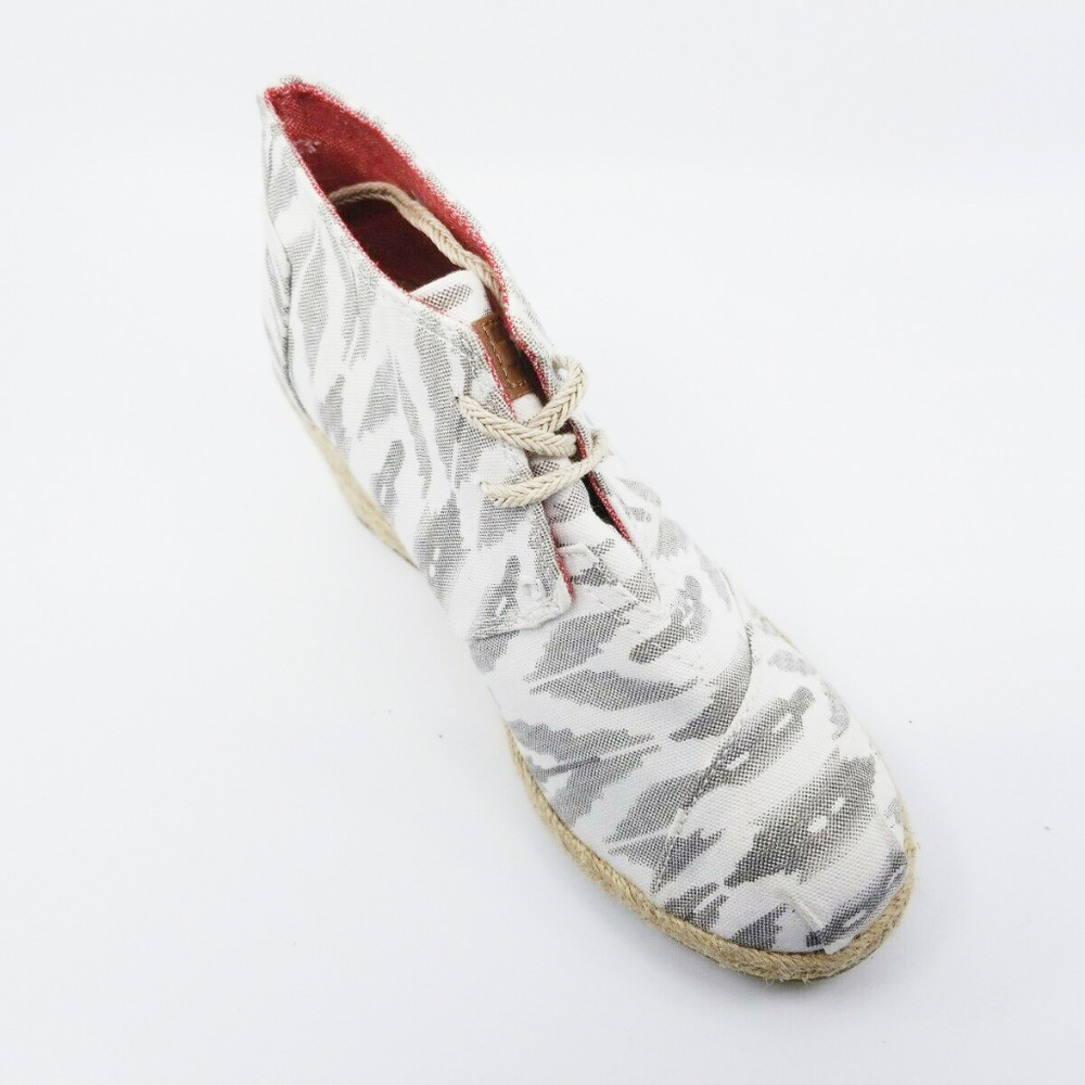 Toms Womens Desert Wedge White Gray Geometric Shoe - Picture 5 of 8